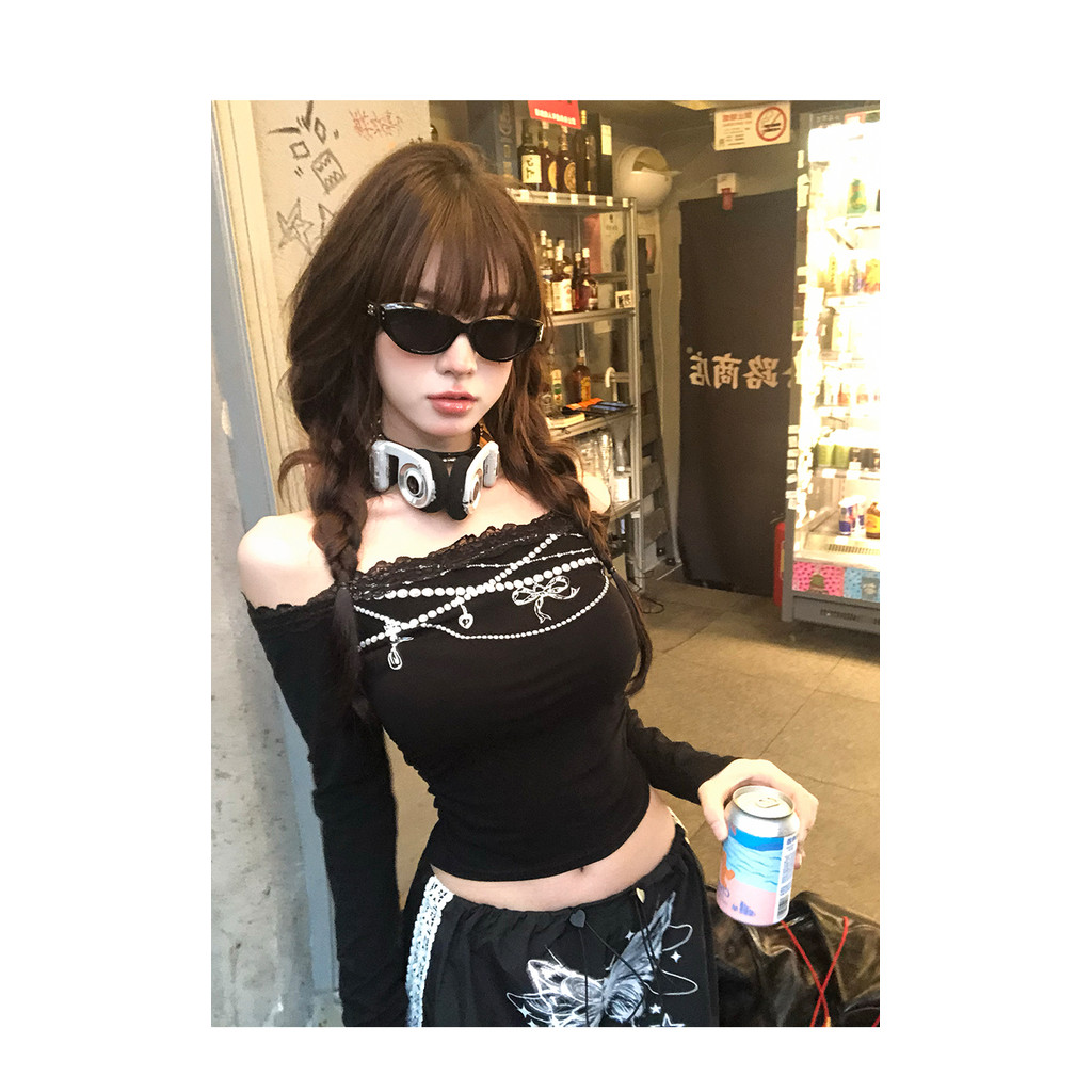 cherryshop พร้อมส่ง เสื้อยืดแขนยาวเปิดไหล่แฟชั่นสำหรับผู้หญิง สไตล์สลิมสั้น การตกแต่งด้วยลูกไม้ สาวร้อนแรง รูปที่ 2