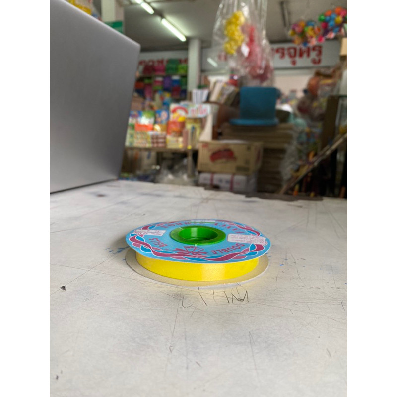 ริบบิ้นฟาง No.2 พับเหรียญ อย่างดี เหนียว 12mm. เลือกสีได้ ตราระฆัง ริบบิ้นพับเหรียญ No.2 ริบบิ้นพับเหรียญโปรยทาน งานบวช - รูปที่ 3