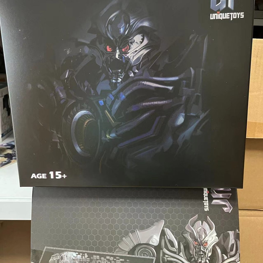 [New]UniqueToys Transformers Toys Movie Polaroid UT R-04 Amazing Youth Edition with Special Edition[