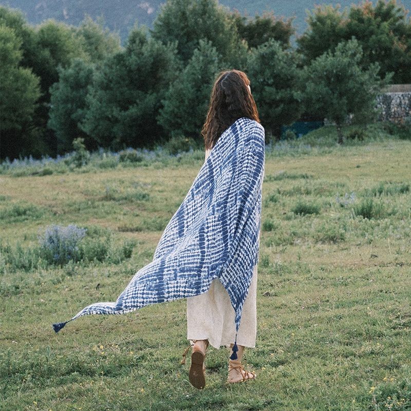 夏季披肩云南丽江扎染民族风围巾多功能保暖防晒超大披风薄款Summer shawl, Yunnan Lijiang tie dye ethnic style scarfsdvas20250630