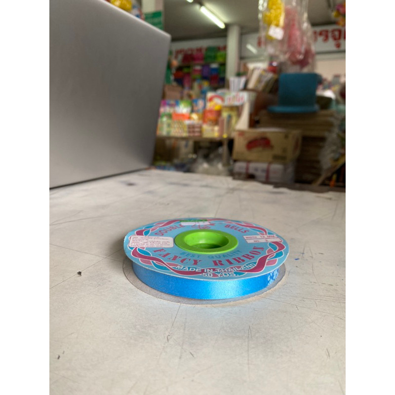 ริบบิ้นฟาง No.2 พับเหรียญ อย่างดี เหนียว 12mm. เลือกสีได้ ตราระฆัง ริบบิ้นพับเหรียญ No.2 ริบบิ้นพับเหรียญโปรยทาน งานบวช - รูปที่ 5