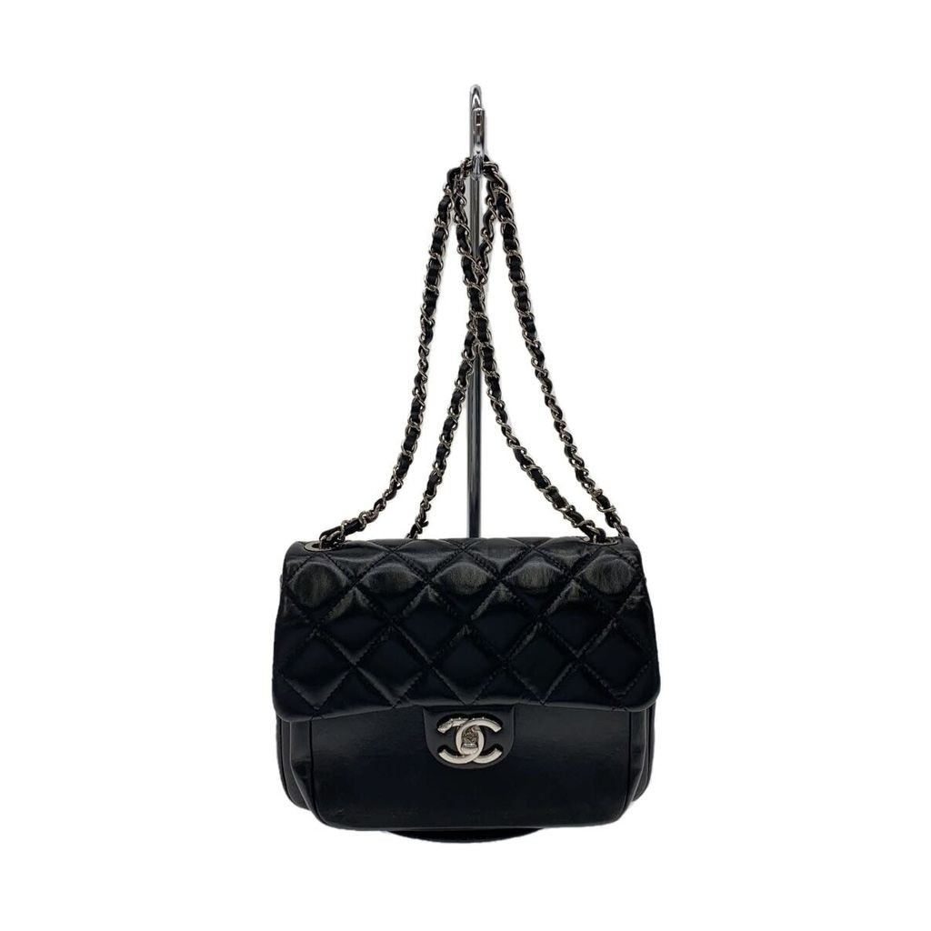 CHANEL Shoulder Bag Matrasse Camera Chain Leather BLK Direct from Japan Secondhand