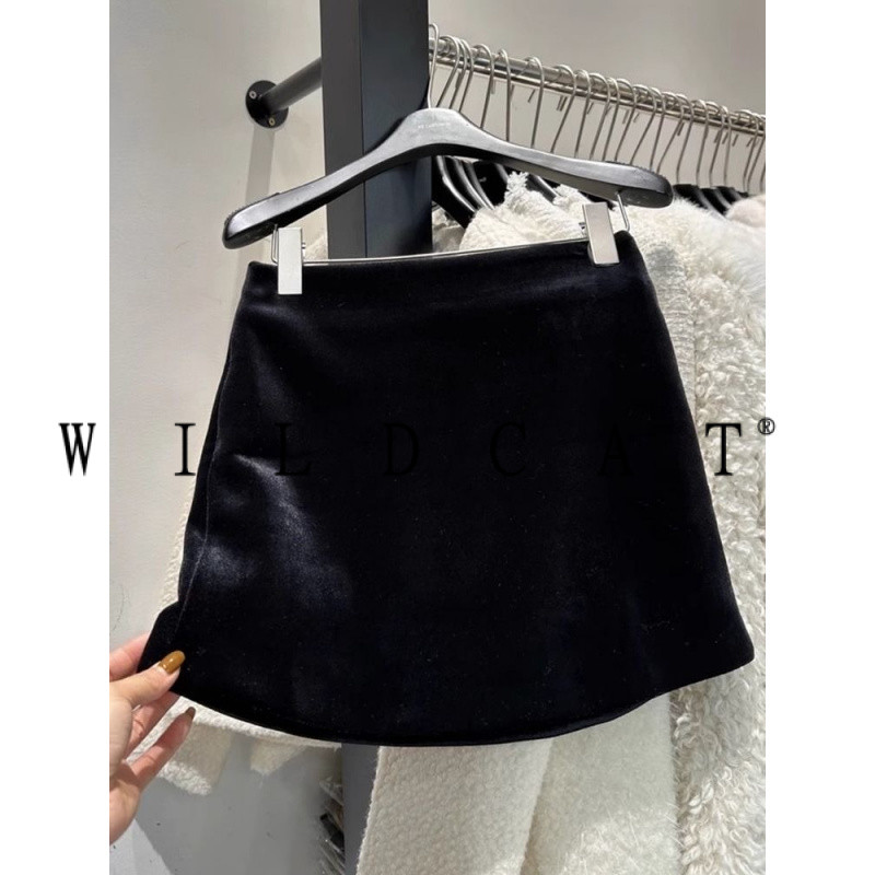 กํามะหยี่สีดํากระโปรงผู้หญิงฤดูใบไม้ผลิฤดูใบไม้ร่วง Classy All-Match เอวสูง Slimmer ดูสะโพก a-Line Anti-glare S