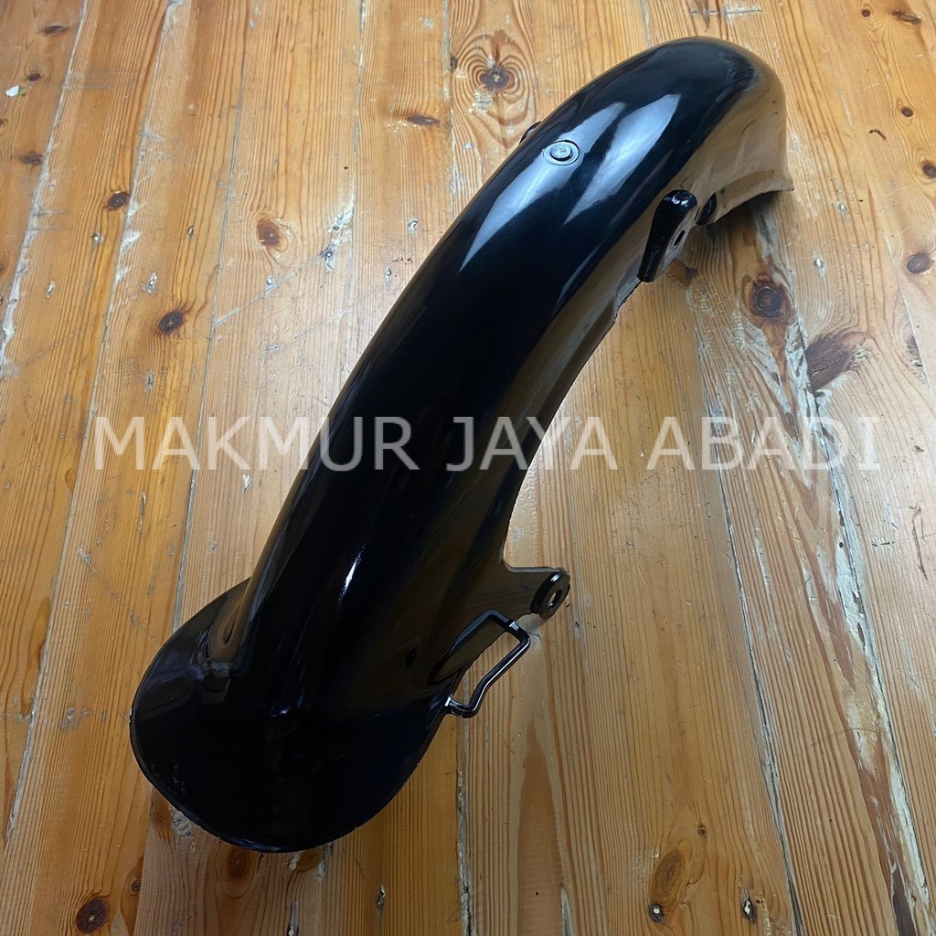 บังโคลนหน้า honda c70 สีดํา