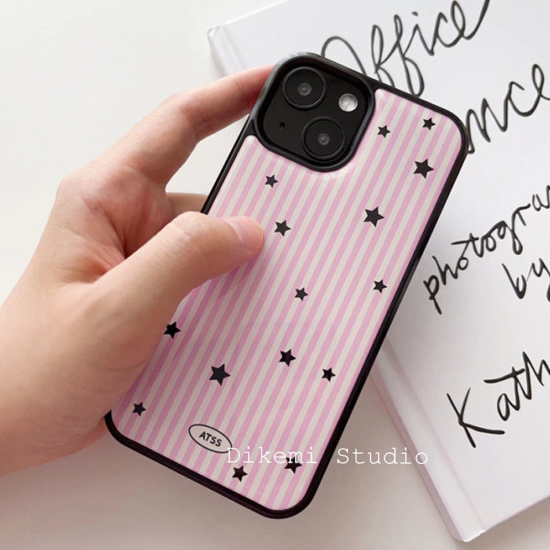 Huiwanju Girly วุ้นเส้นรูปแบบ star ขอบดําเคสนุ่มสําหรับ iphone16promax เคสโทรศัพท์มือถือ ip15pro/14/13/12 pro/11