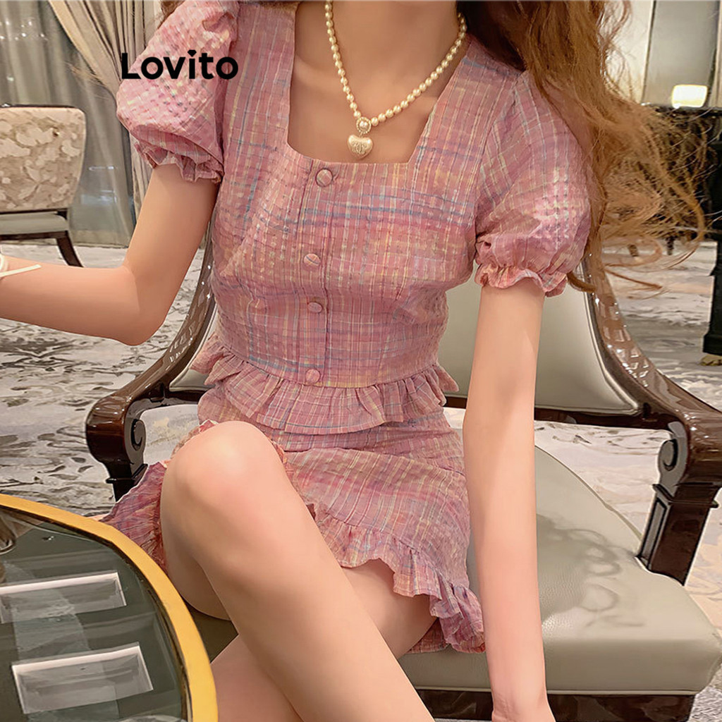 Lovito ชุดกระโปรงลําลอง ลายกิงแฮมระบายชายเสื้อปุ่มพัฟแขน พื้นผิวพื้นผิวพื้นผิวพื้นผิวชุดกระโปรงผ้าสําหรับผู้หญิง L58AD145 (สีชมพู)