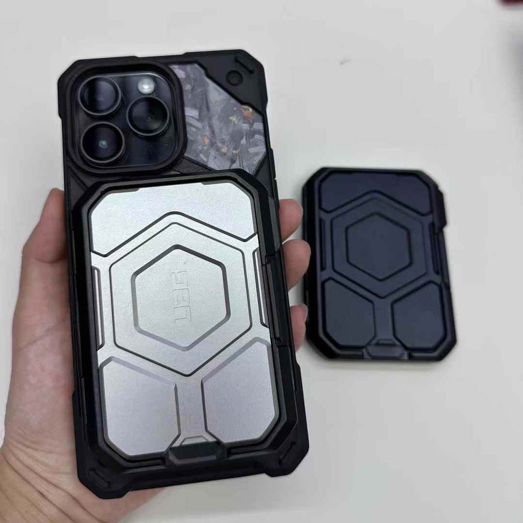 UAG Magnetic Wallet with Stand - Protect up to 3 Cards RFID Block - Black/Titanium