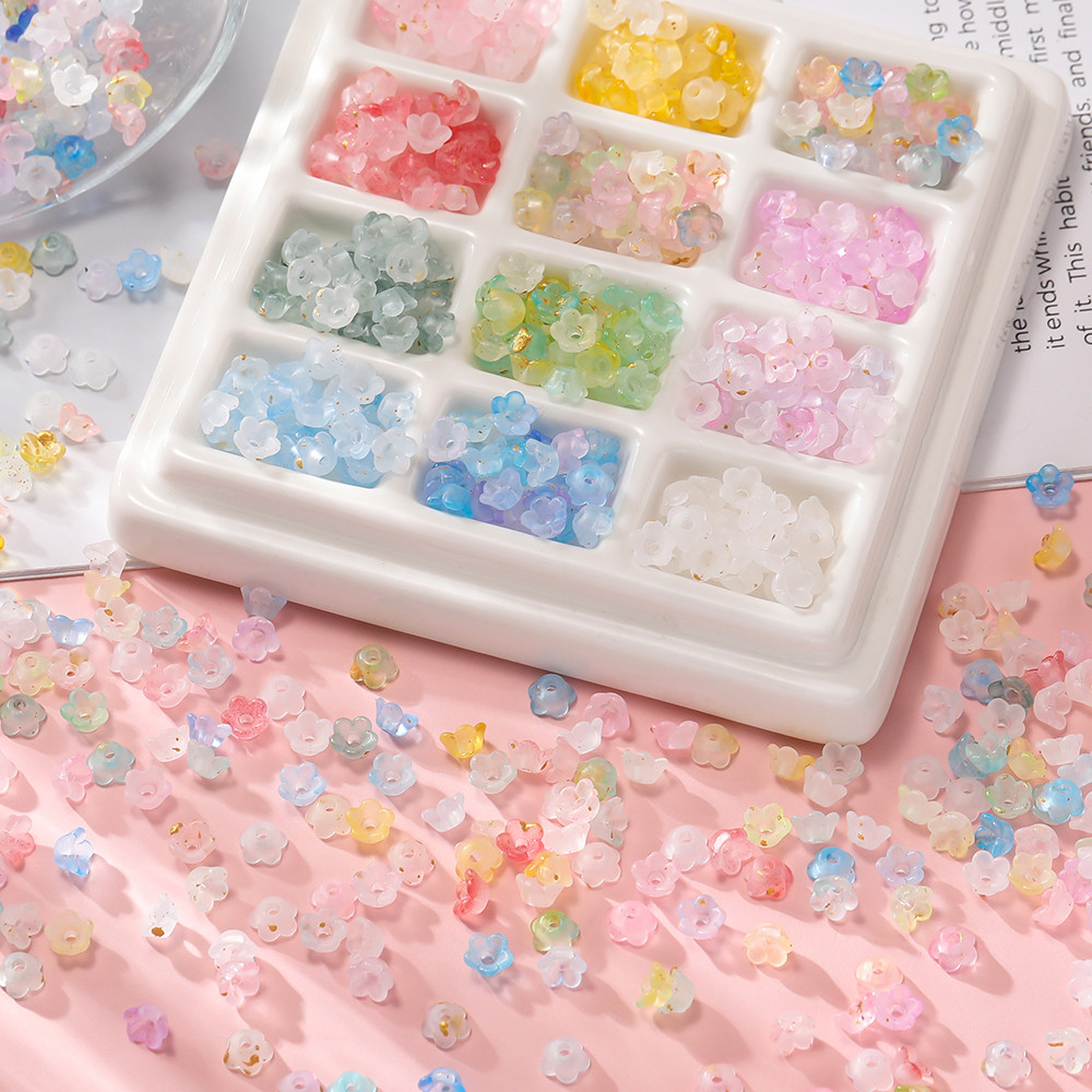 St. kunkka 50 ชิ้นอะคริลิคไล่โทนสีดอกไม้ลูกปัด 5.5 * 6 มิลลิเมตร Lily of the Valley ดอกไม้ลูกปัดฐานสําหรับ DIY สร้อยข้อมือสร้อยคอทํา