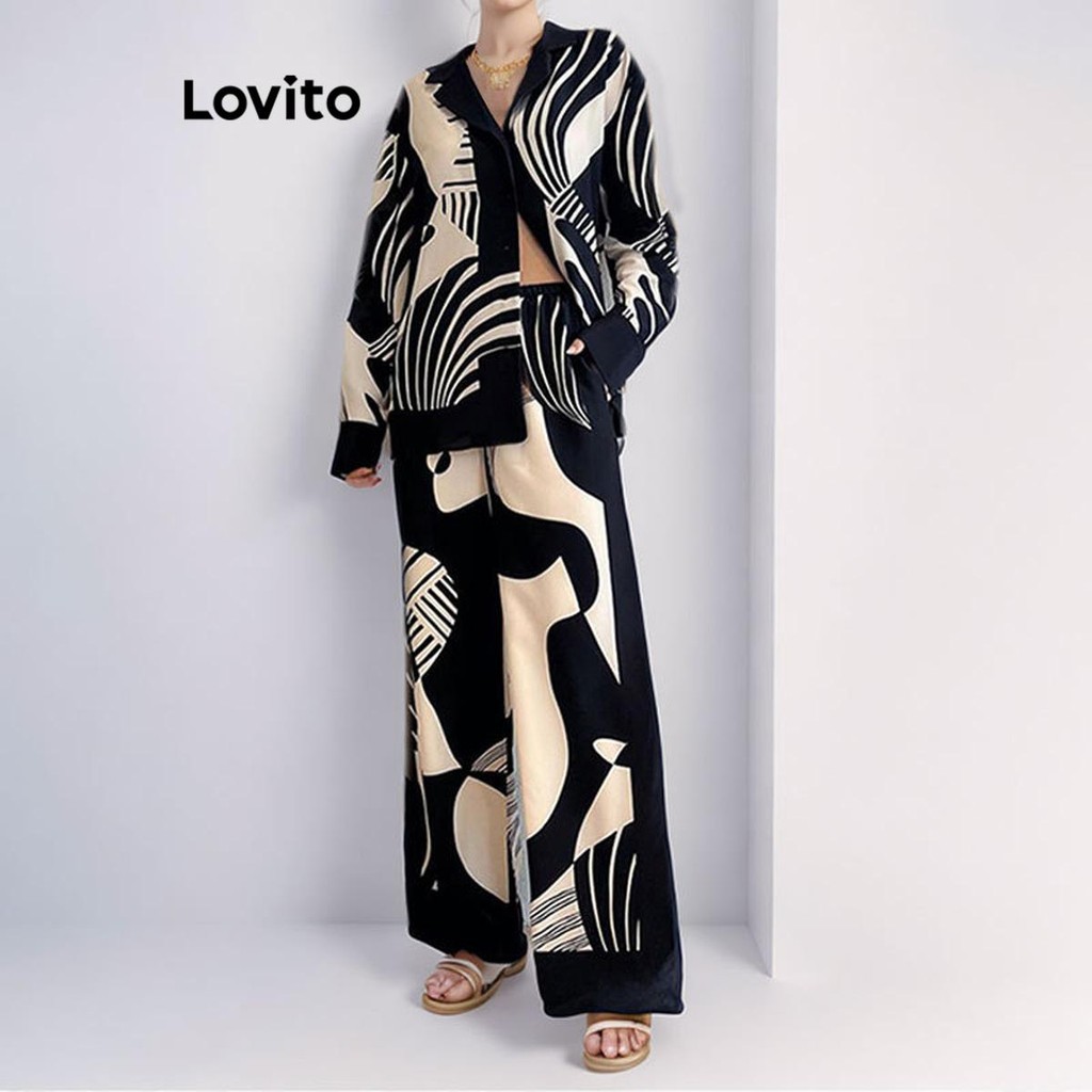 Lovito ชุดเซ็ทกางเกง พร้อมเสื้อ มีกระดุม ลายเรขาคณิต สไตล์ลำลอง สำหรับผู้หญิง LNL61330