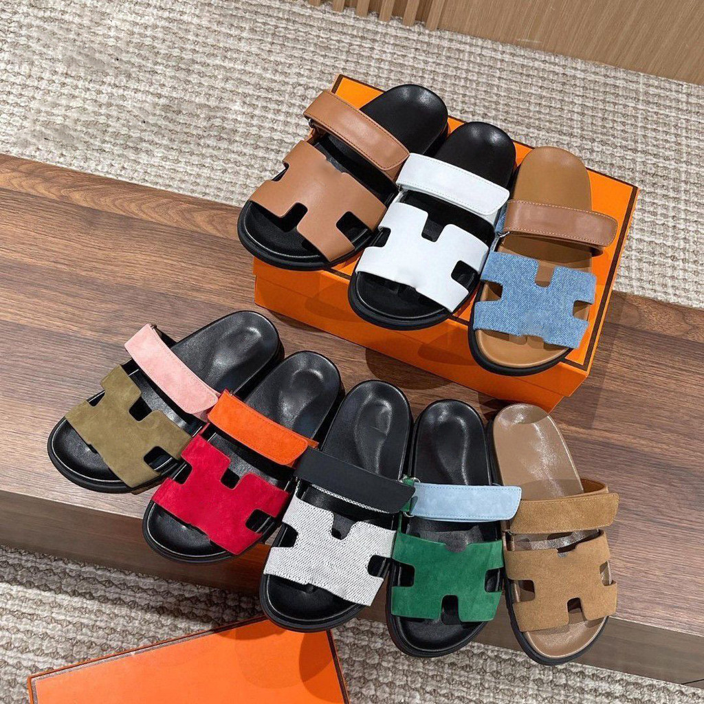 รองเท้าแตะผู้หญิงสำหรับด้านนอก ฤดูร้อน 2025 สบายและยึดกระชับด้วย Flip-Flops Velcro