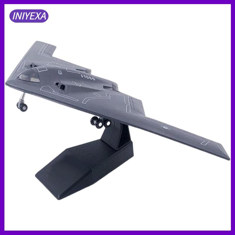 [Iniyexa] 1:200 B2 เครื่องบินของขวัญ Strategic พร้อมขาตั้งโมเดลDiecastสําหรับชั้นวางของห้องตกแต่งบ้าน
