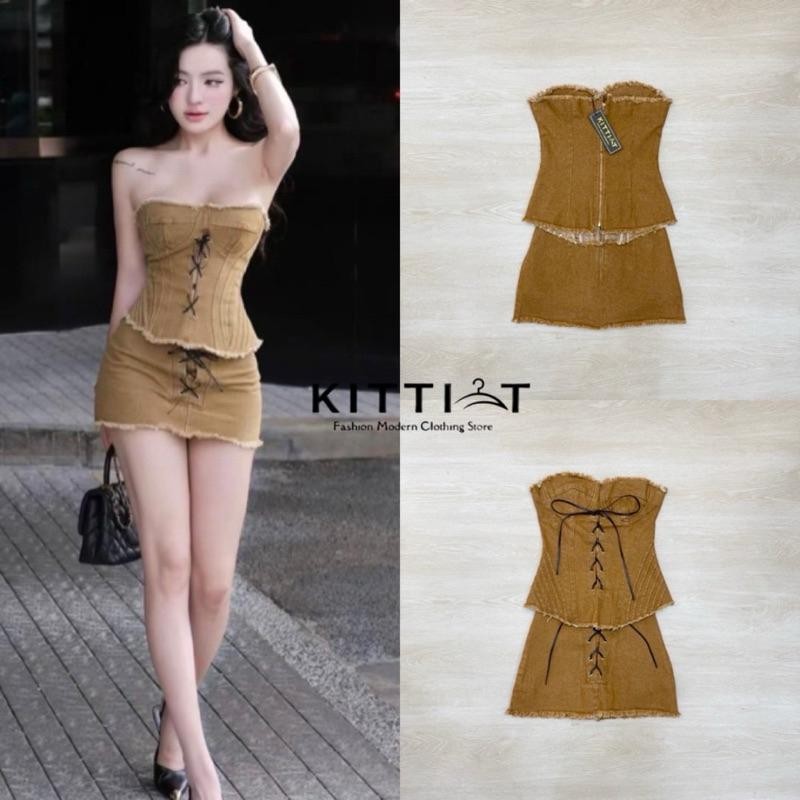 (พร้อมส่ง) kitti77 set(2)ชิ้น เสื้อ+กระโปรง  ผ้ายีนส์ คอลนี้พลาดไม่ได้ ตัวชุดเป็นผ้ายีนส์ มีความ chi