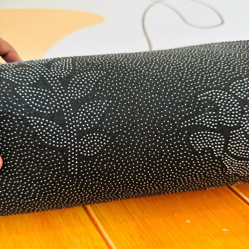 พรมปูพื้น ⚫️โทนสีดำD