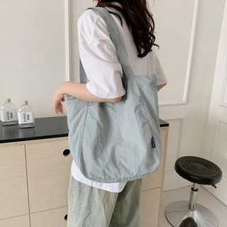 ญี่ปุ่น Minimalist Nylon Crossbody Bag แฟชั่นสไตล์ใหม่ Casual อเนกประสงค์ไหล่ความจุขนาดใหญ่สีทึบอินเทรนด์ Tote