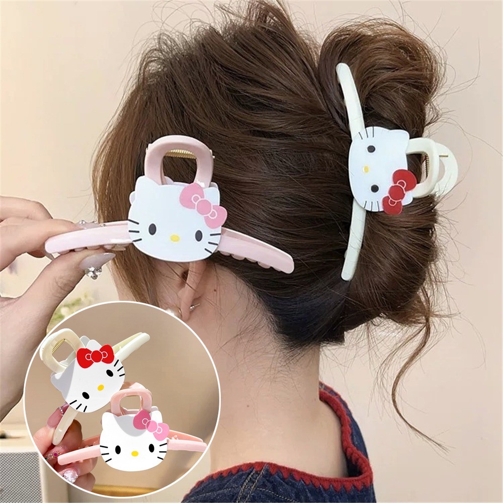 เคที แมว สาวคลิปหวานน่ารัก พร้อมกิ๊บรูปฉลามด้านหลังศีรษะ แฟชั่นสไตล์เกาหลี