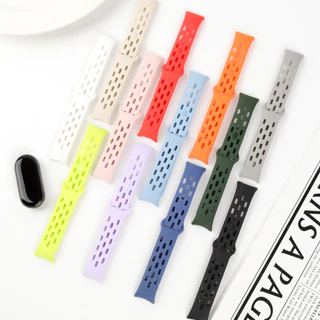 สายยาง for Smartwatch Xiaomi Mi Band 10 อุปกรณ์เสริมสร้อยข้อมือเข็มขัดกีฬาระบายอากาศนุ่ม for Smartwatch Miband 9 8 NFC
