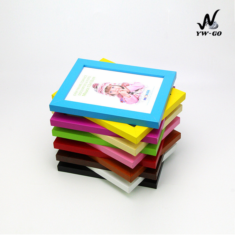 10สี กรอบรูปไม้ค่ะ ขนาด 6นิ้ว(10*15cm)กับ8นิ้ว(15*20cm) G3062