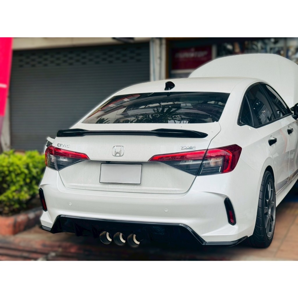 ชุดแต่งกันชนหลัง Honda Civic FE FL Type R type-r สเกิร์ต ชุดแปลงหลัง กันชนท้าย ท่อ พร้อมดิฟฟิวเซอร์ 