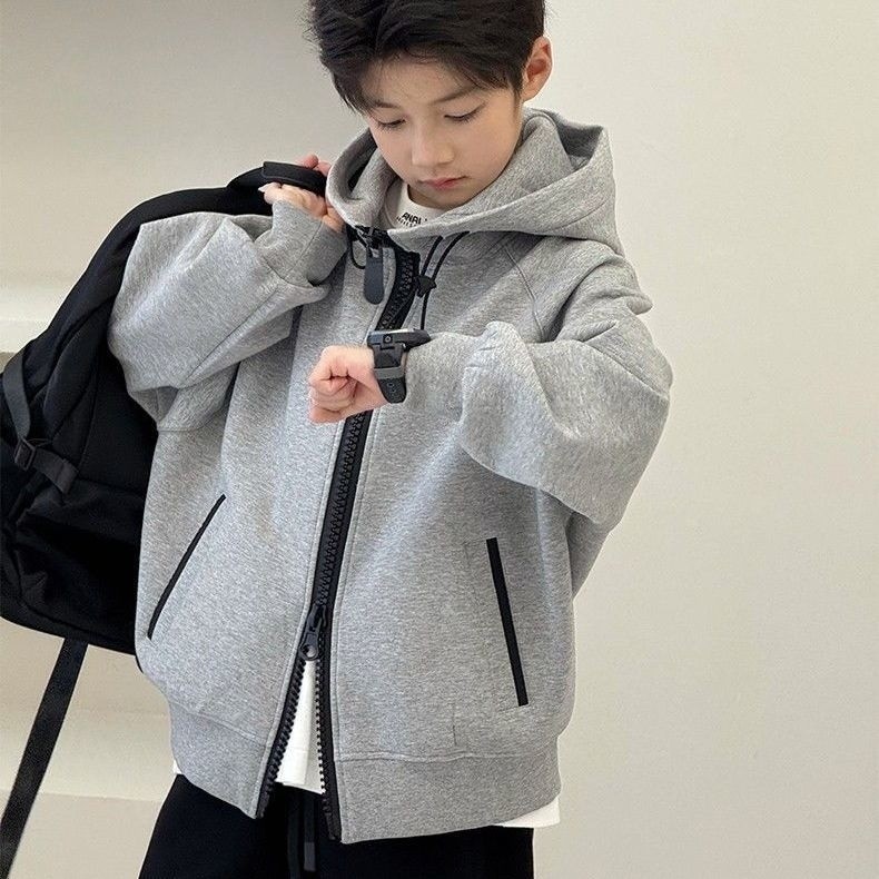 เสื้อแจ็คเก็ตเด็กสไตล์ใหม่สําหรับฤดูใบไม้ผลิและฤดูใบไม้ร่วงเด็กใหญ่