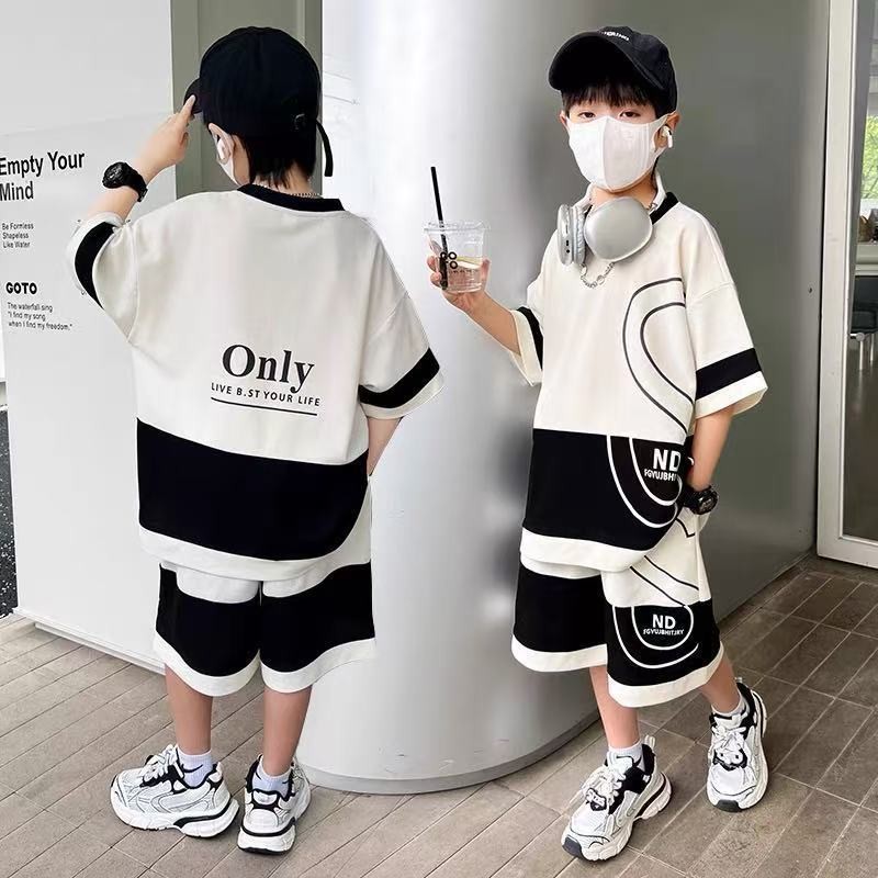 ชุดเซ็ตเด็กผู้ชาย เสื้อแขนสั้น+กางเกงขาสั้น สไตล์สปอร์ต ผ้าแห้งเร็ว ใส่สบาย แฟชั่นหน้าร้อน