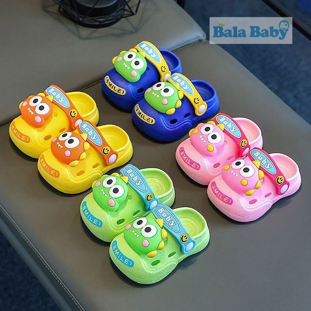 ใหม่ รองเท้าเด็ก รองเท้าลำลองเด็ก รองเท้าแฟชั่นน่าร้อน พื้นนิ่ม ระบายอากาศ ตัวติด3D DDX35