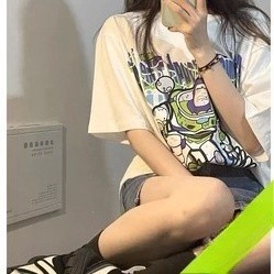 【ส่งจากไทย】  เสื้อโอเวอร์ไซส์เกาหลี วินเทจ คอกลม สตรีท เสื้อยืดทรงหลวมสไตล์เกาหลี ฮิปฮอป เสื้อวินเทจ