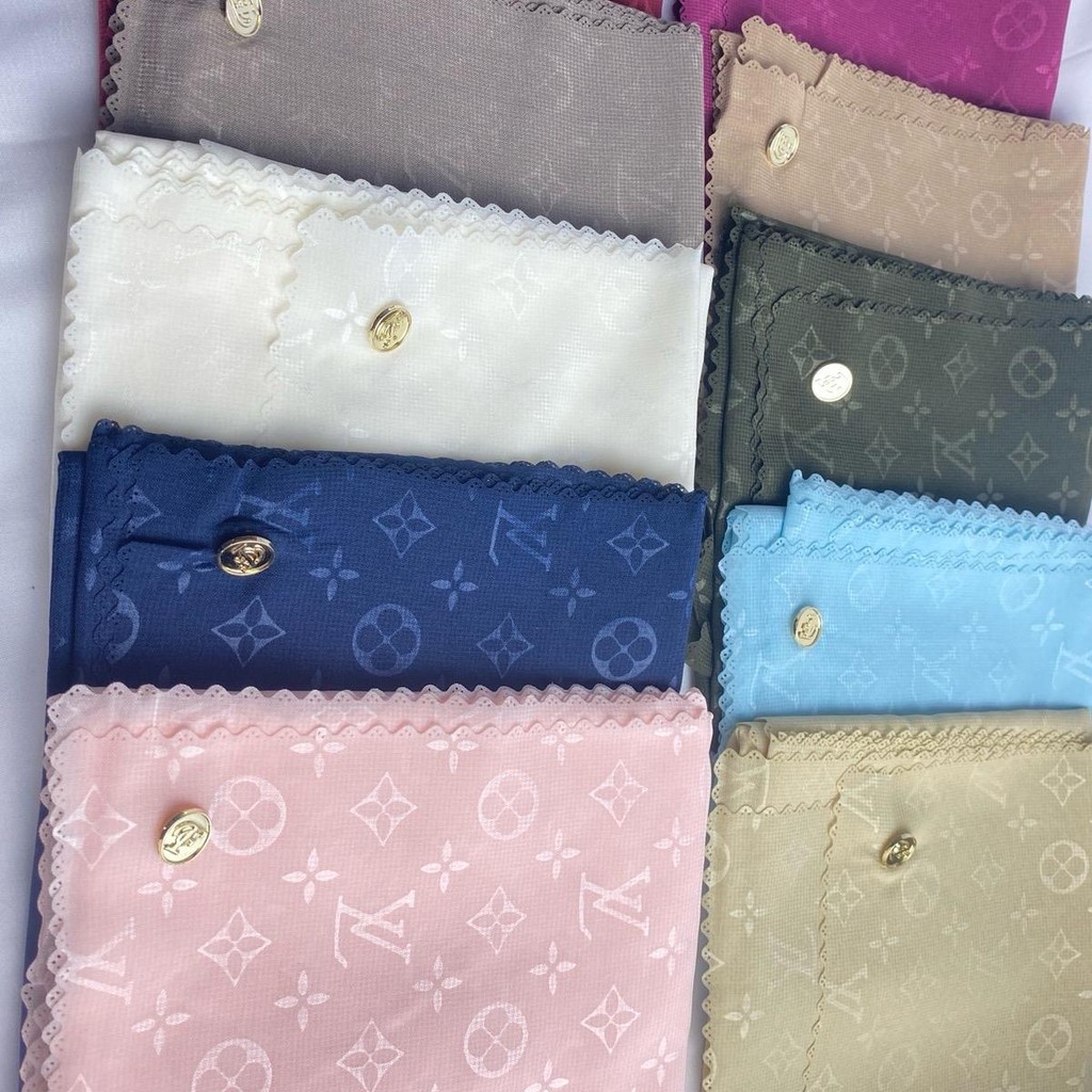 ผ้าคลุมบาวาสามเหลี่ยม Bawa cotton เลเซอร์คัท พิมพ์ลาย LV
