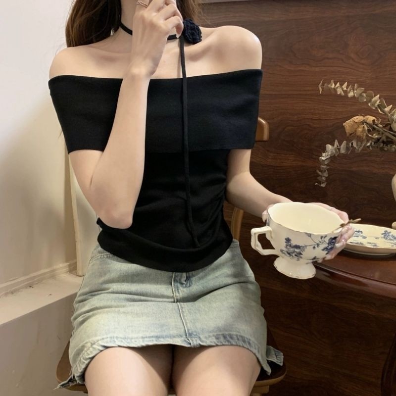 💋Pink girl💋​พร้อมส่ง  เปิดไหมพรมเปิดไหล่ แขนสั้น ผ้านิ่มใส่สบายน่ารักมาก 