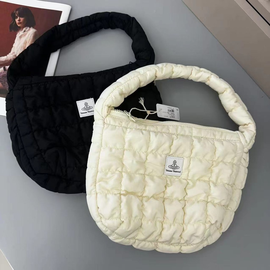 Vivienne Westwood Cloud กระเป๋าถือสไตล์ใหม่แฟชั่นลําลองใต้วงแขนกระเป๋า