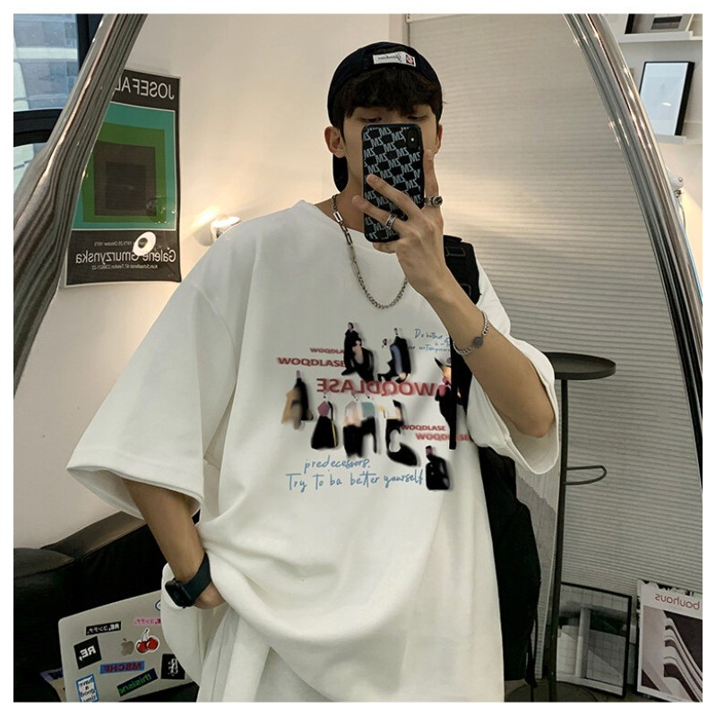 2025 ฤดูร้อนใหม่สบายๆหลวมภาพบุคคลที่เรียบง่ายพิมพ์เสื้อยืดผ้าฝ้ายเดียวกันของผู้ชายและผู้หญิง