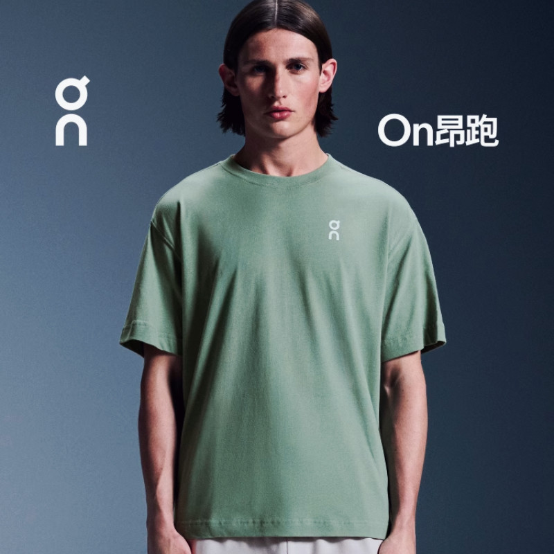 On run Club-T ใหม่ผู้ชายคลาสสิกกีฬาสไตล์นุ่มและเป็นมิตรกับผิวสบายเสื้อยืดลําลอง