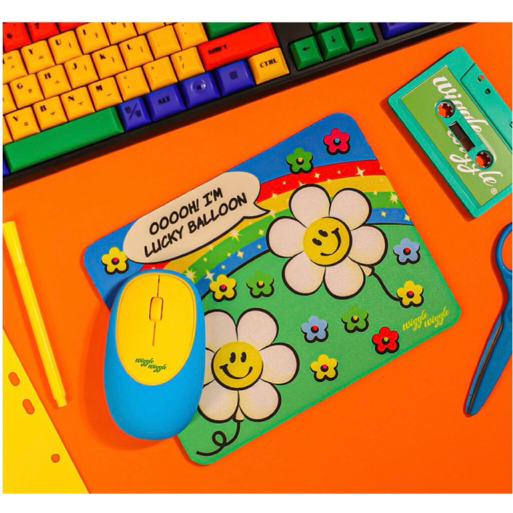 ลดเพิ่ม20% เหลือ280 ทักแชท / WiggleWiggle Mouse Pad : แผ่นรองเมาส์