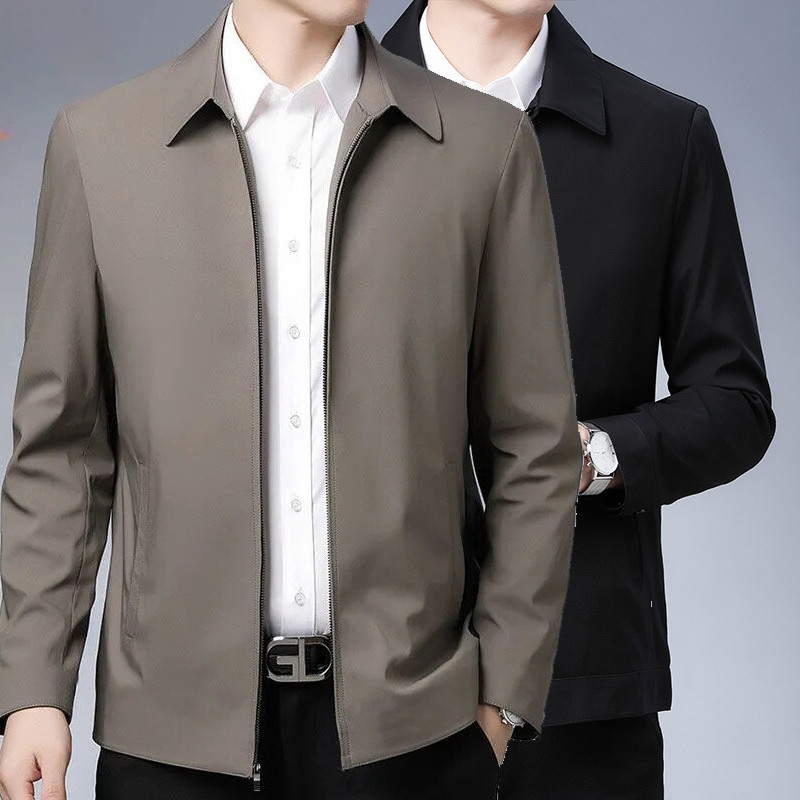 ชายวัยกลางคนปกเสื้อหลวมธุรกิจลำลองแจ็คเก็ต