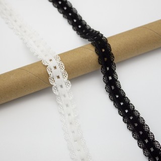 ริบบิ้นตกแต่งเสื้อผ้า ขนาด 1.5 เซนติเมตร ลายจุดดอกไม้ สีดำแล…