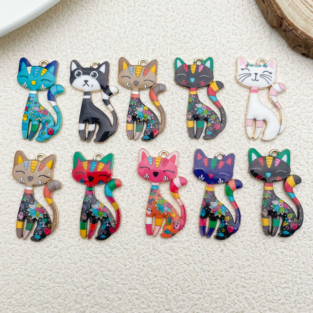 Guangchuang Yu น้ํามันหยดโลหะผสมการพิมพ์ที่มีสีสันพวงกุญแจแมวแฟชั่น Tanuki สัตว์จี้กุญแจ DIY สร้อยข้