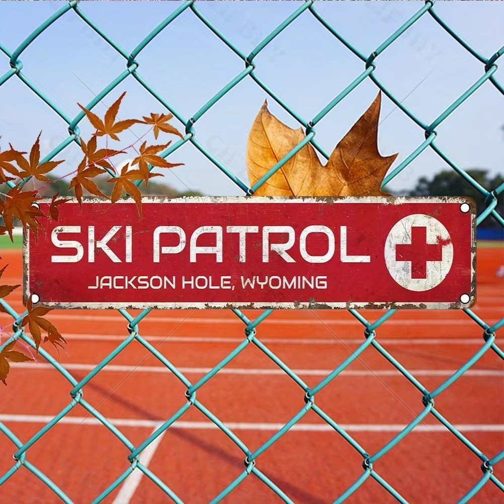 Ski Patrol Jackson Hole Wyoming ตกแต่งป้ายโลหะอลูมิเนียม Wall Plaque สําหรับโรงรถบาร์กันน้ํากันฝุ่น 