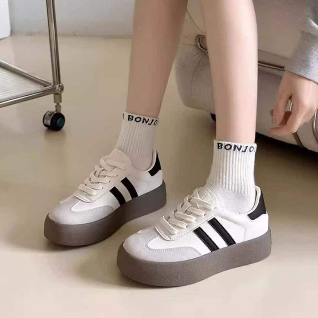 กันลื่นรองเท้าผ้าใบลำลอง รองเท้าผูกเชือกหัวมน ไซส์ 36-45 รองเท้าไซส์ใหญ่ รองเท้าฮิตๆวัยรุ่น นุ่มสบาย - รูปที่ 2