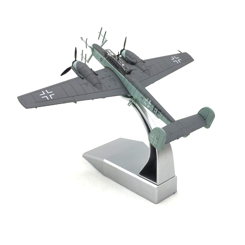 1: 100 Heavy Night Fighter BF110 จําลองเครื่องบินทิ้งระเบิด World War II เครื่องบินทหารรุ่นผลิตภัณฑ์