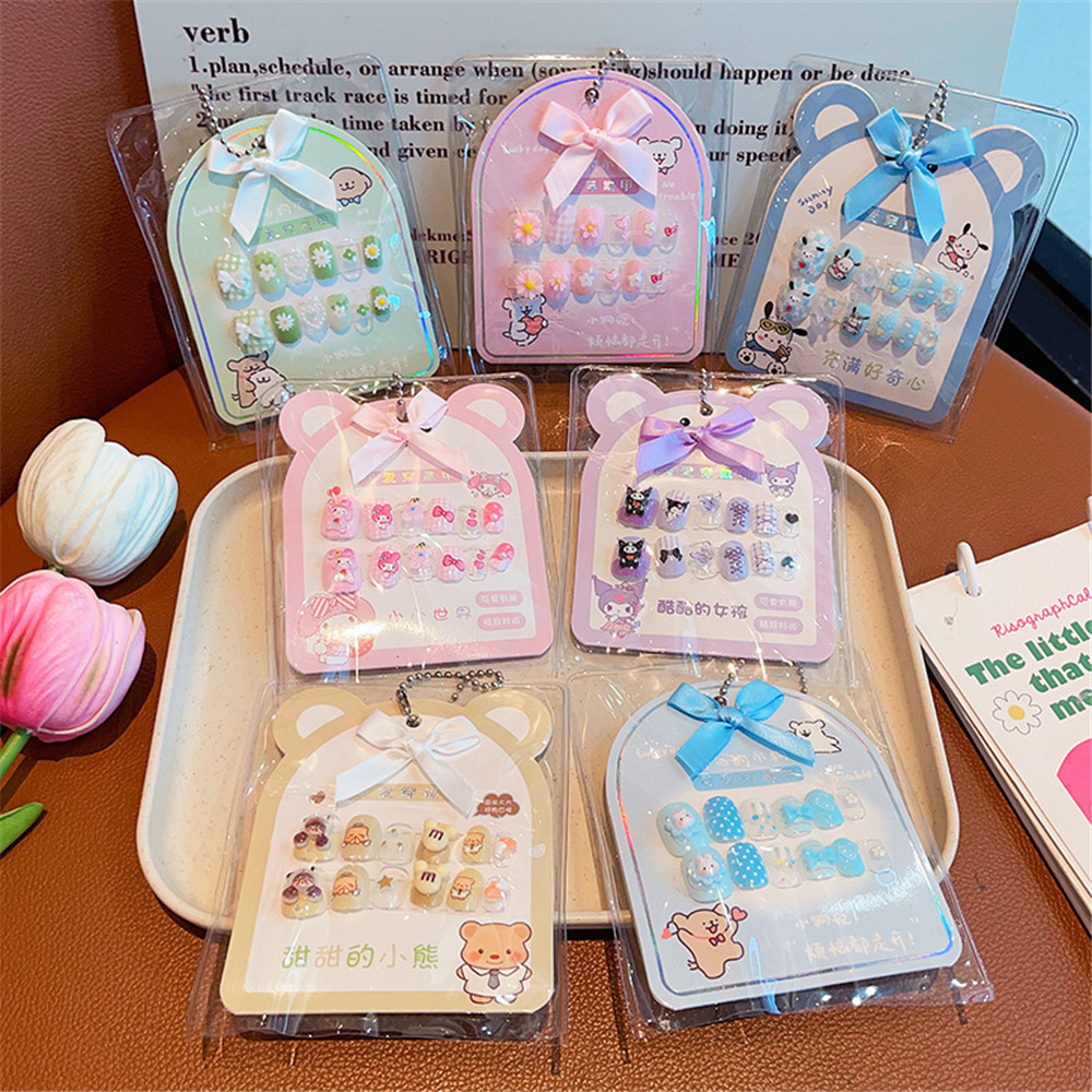 คุโรมิ สติ๊กเกอร์ติดเล็บสาวน่ารักสติ๊กเกอร์ติดเล็บสาวที่ถอดออกได้หวานและน่ารักสวมใส่เล็บ