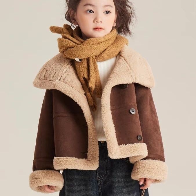 ฤดูหนาวใหม่ - ขนสัตว์เด็กเสื้อผ้าสําหรับเด็กผู้หญิงพับเพิ่มผ้ากํามะหยี่หนาเสื้อโค้ทที่อบอุ่น