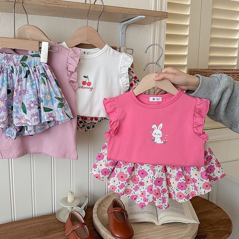 PRETTY BABY พร้อมส่ง ชุดเซ็ทเด็กผู้หญิง เสื้อแขนกุด+กางเกงขาสั้น ลายดอกไม้(1444)