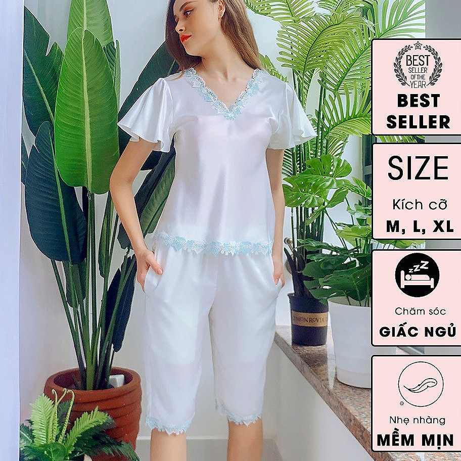 อยากอยู่ ผู้หญิงสวมใส่บ้านกางเกงขาสั้นเสื้อคอเต่ากับลูกไม้ญี่ปุ่นตัดแขนระฆังสูทครอบคลุมหยาบ บอซส์ BL