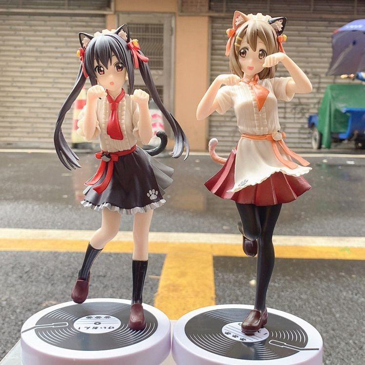 K-ON Nakano Azusa และ Yui Hirasawa หูแมวสาวอะนิเมะรูป PVC Action Figure รูปปั้นคอลเลกชันเดสก์ท็อป Oranment ตุ๊กตา