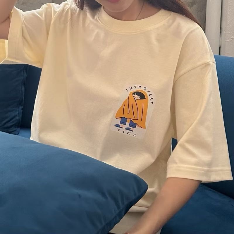 Teddy Tee🧀ชุดสาวอวบ ผ้าฝ้าย100% สวมใส่สบาย สาวอวบ เสื้อยืด oversize ยืดได้ ลาย "INTROVERT TIME" แฟชั่น สไตล์ลำลอง