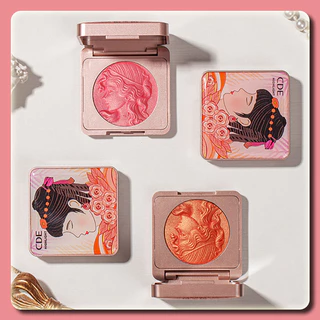 YTL บลัชออน เนื้อฉ่ำวาว เม็ดสีแน่น ติดทน กันน้ำ Smart Girl Reading Blush CDE (ใหม่/แท้)
