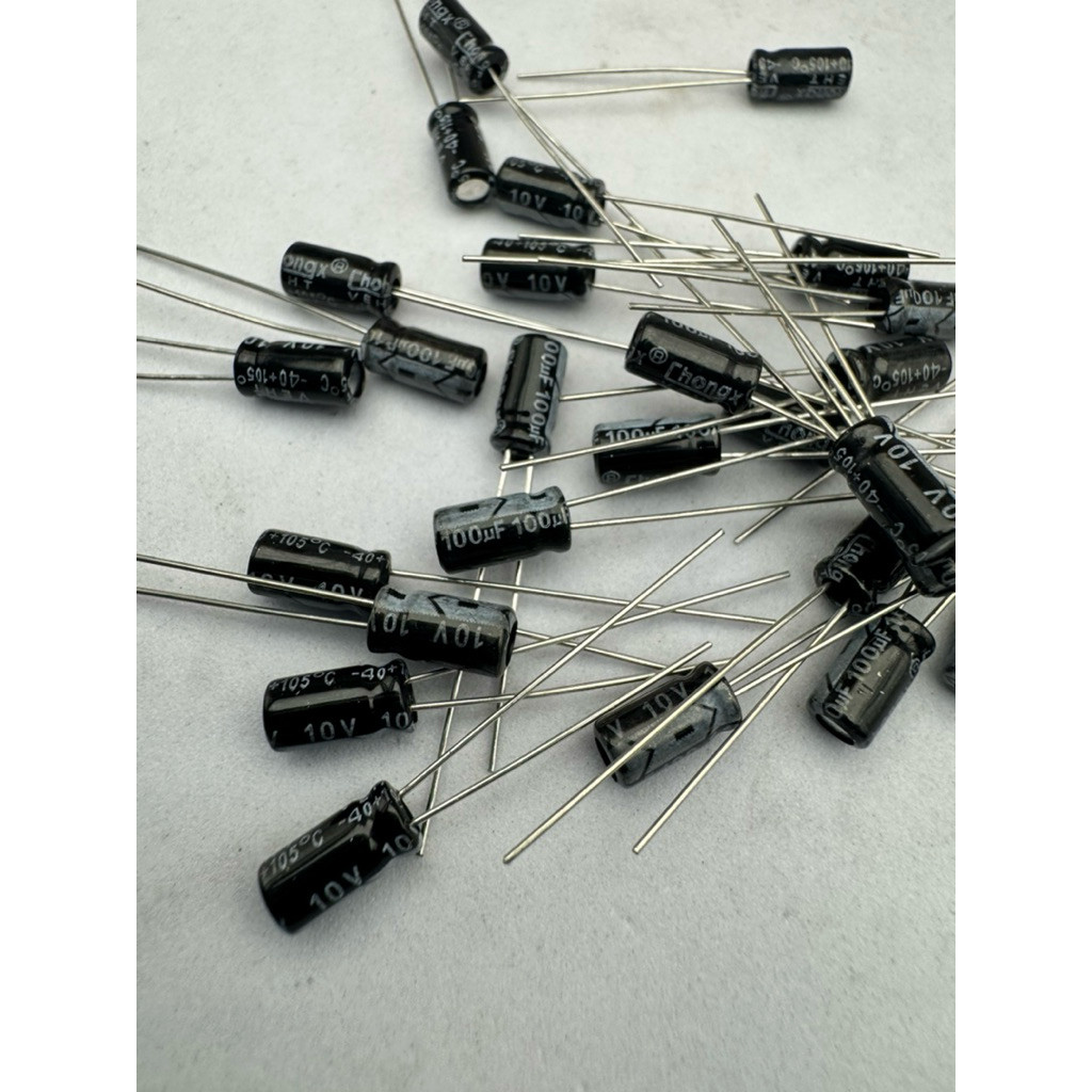แพ็ค5ชิ้น ตัวเก็บประจุด้วยไฟฟ้า 100uf 10V ตัวเก็บประจุอลูมิเนียมอิเล็กโทรไลน์ 100UF capacitor กระป๋อง