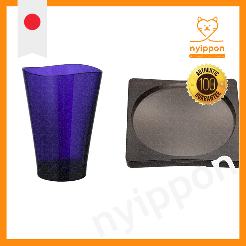 Plakira Wavy Set, Wavy Tumbler in Deep Blue, and Wavy Coaster in Dark Gray.