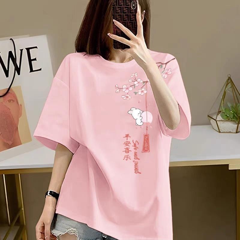 YOU-T🎐เสื้อยืดผู้หญิง สวมใส่สบาย เสื้อยืดแขนสั้น ลาย "Rabbit pinganxile" ผ้านิ่ม OVERSIZE แฟชั่น ผ้าฝ้าย100% สไตล์เกาหลี