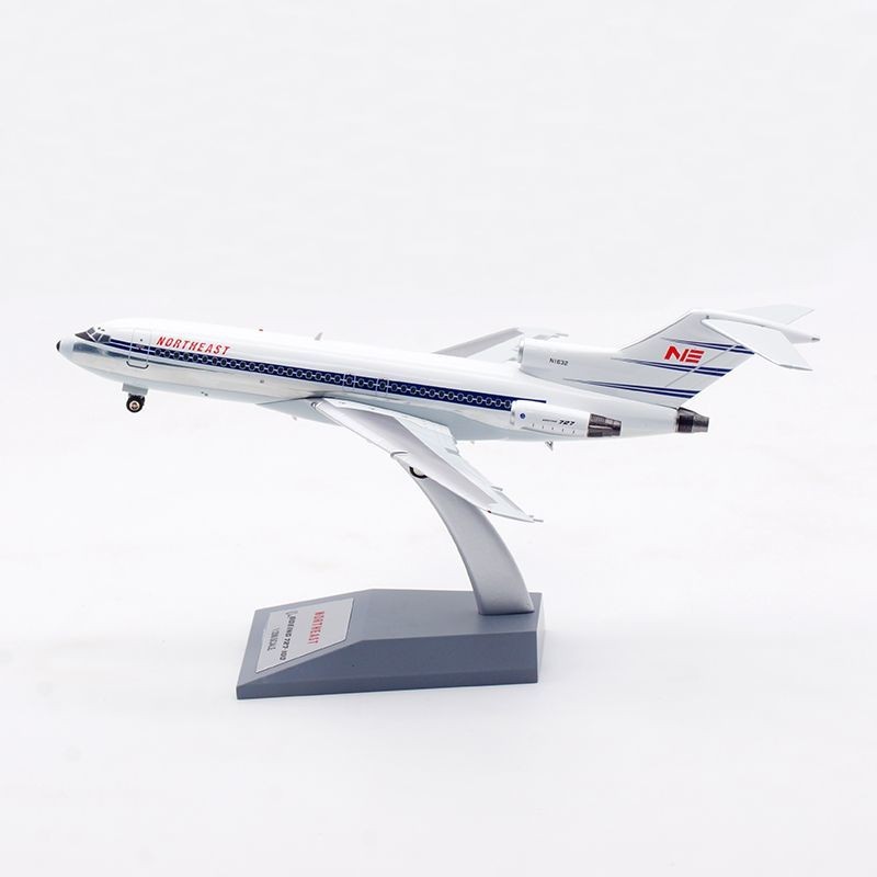 Inflight 1: 200 สหรัฐอเมริกาภาคตะวันออกเฉียงเหนือสายการบินโบอิ้ง B727-100 N1632 เครื่องบินรุ่น