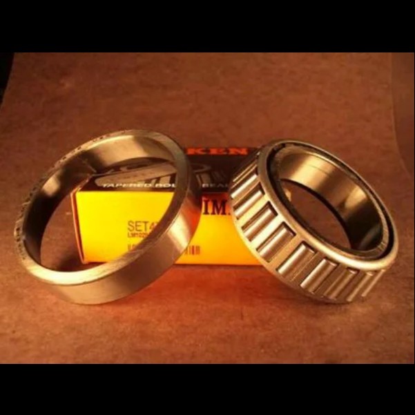 แบริ่งลาวาล้อหน้า Jeep CJ7 102949